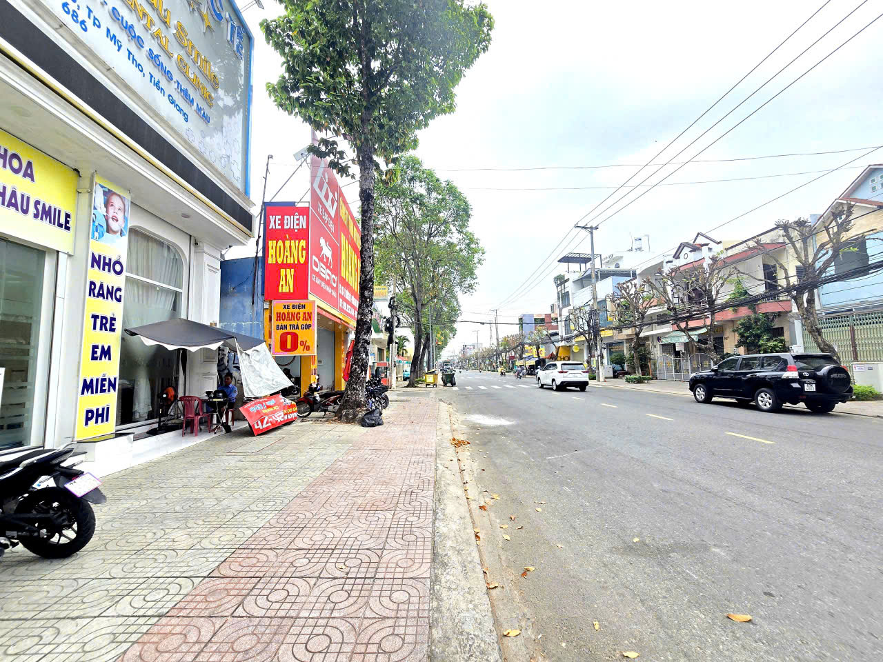 TUYỆT PHẨM nhà 3 Tầng có Garage Ô tô. Gần ngã 3 Lý Thường Kiệt và Trần Ngọc Giải